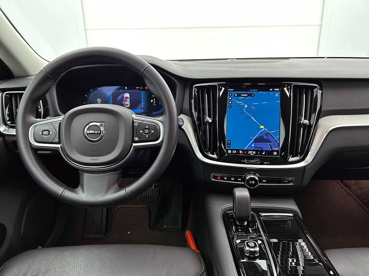 48291005 volvo v60 2 0 t6 bright leder trekhaak climate pack pilot assist 79