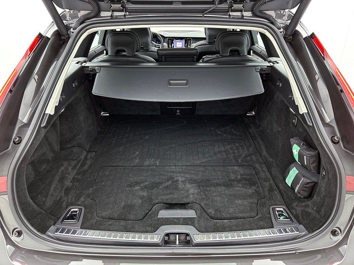 48303020 volvo v90 2 0 b4 inscription trekhaak leder panorama dak blis he 07