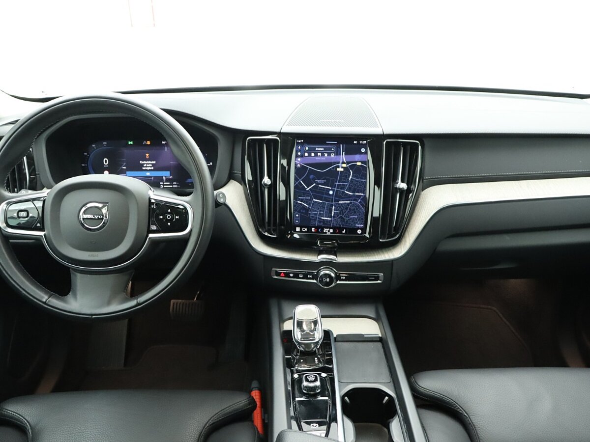 36050833 volvo xc60 2 0 t6 recharge awd inscription luchtvering trekhaak 6 08
