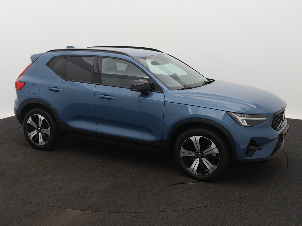 44035279 volvo xc40 1 5 t4 plus dark 360a camera 73