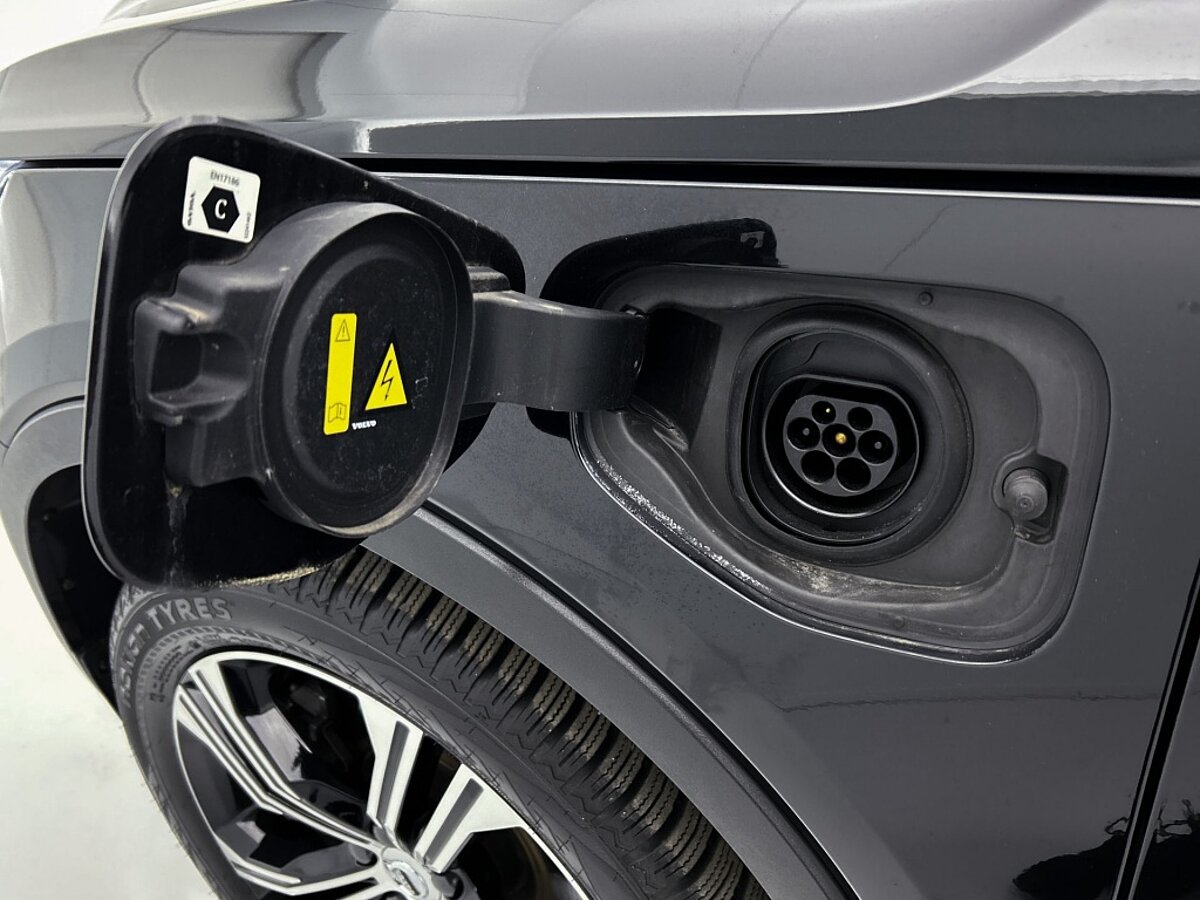 44407023 volvo xc40 1 5 t4 recharge inscription trekhaak achteruitrijcamera a9e47d