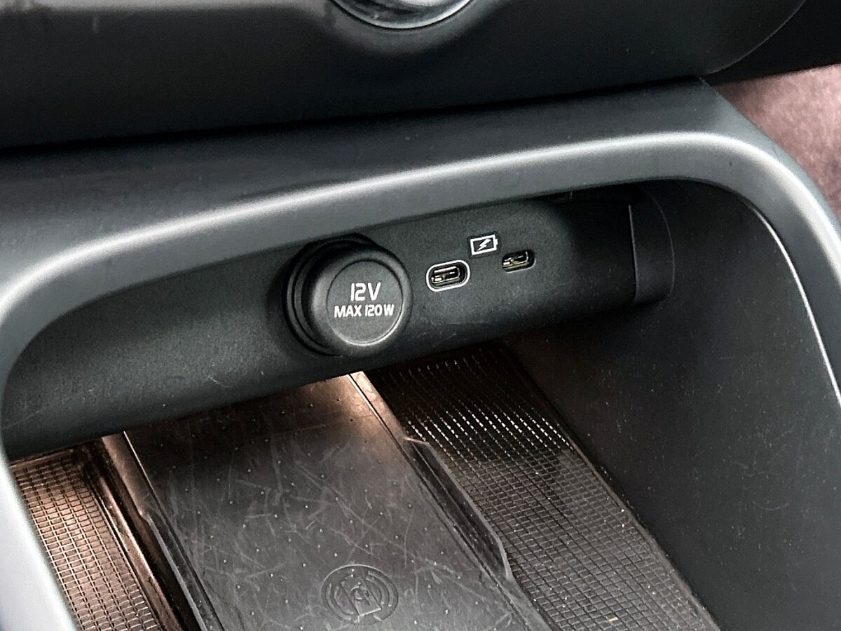 49377121 volvo xc40 twin pro 91 soh pano 360 h k memory seats warmtepo 59