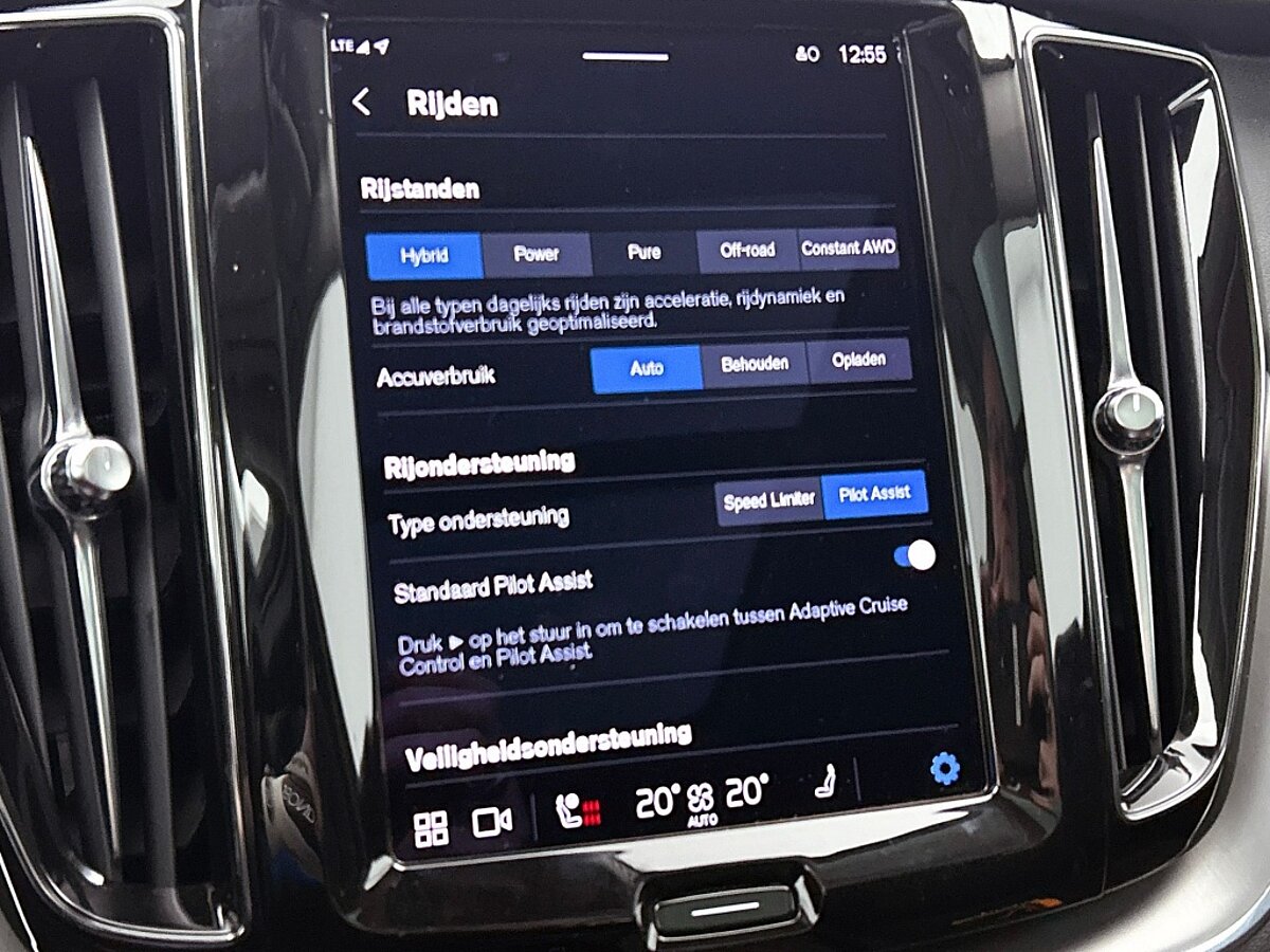 49424857 volvo xc60 2 0 t6 plug in hybrid awd inscription 56