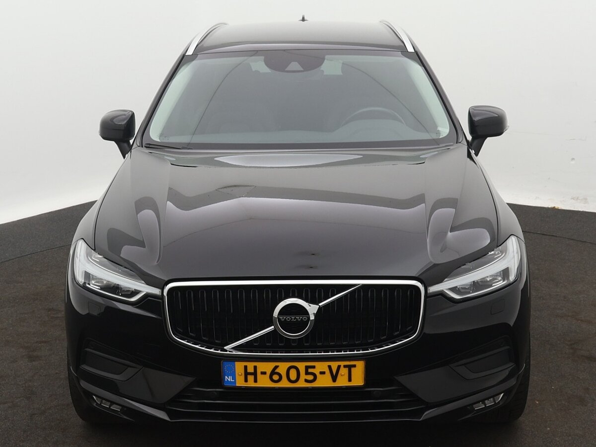 43349984 volvo xc60 2 0 b5 awd momentum pro 9 08
