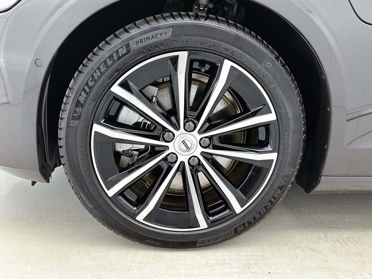47464303 volvo v60 t6 awd recharge plus dark trekhaak 83