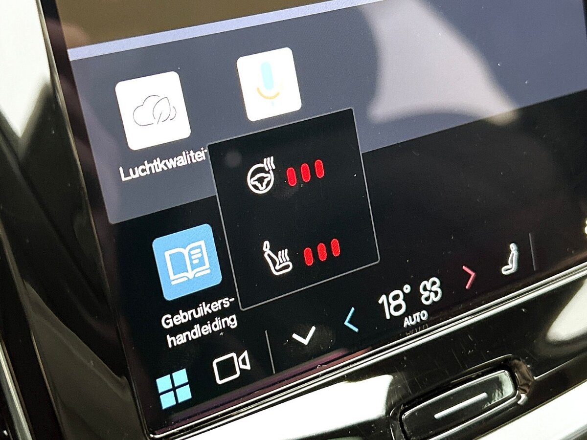 48706009 volvo v60 2 0 t6 awd plus dark panorama dak trekhaak leder blis 9 02