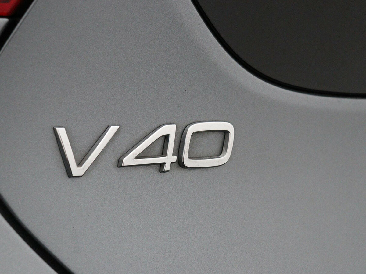 34202849 volvo v40 2 0 t2 nordic 12 maanden garantie navigatiesysteem 31