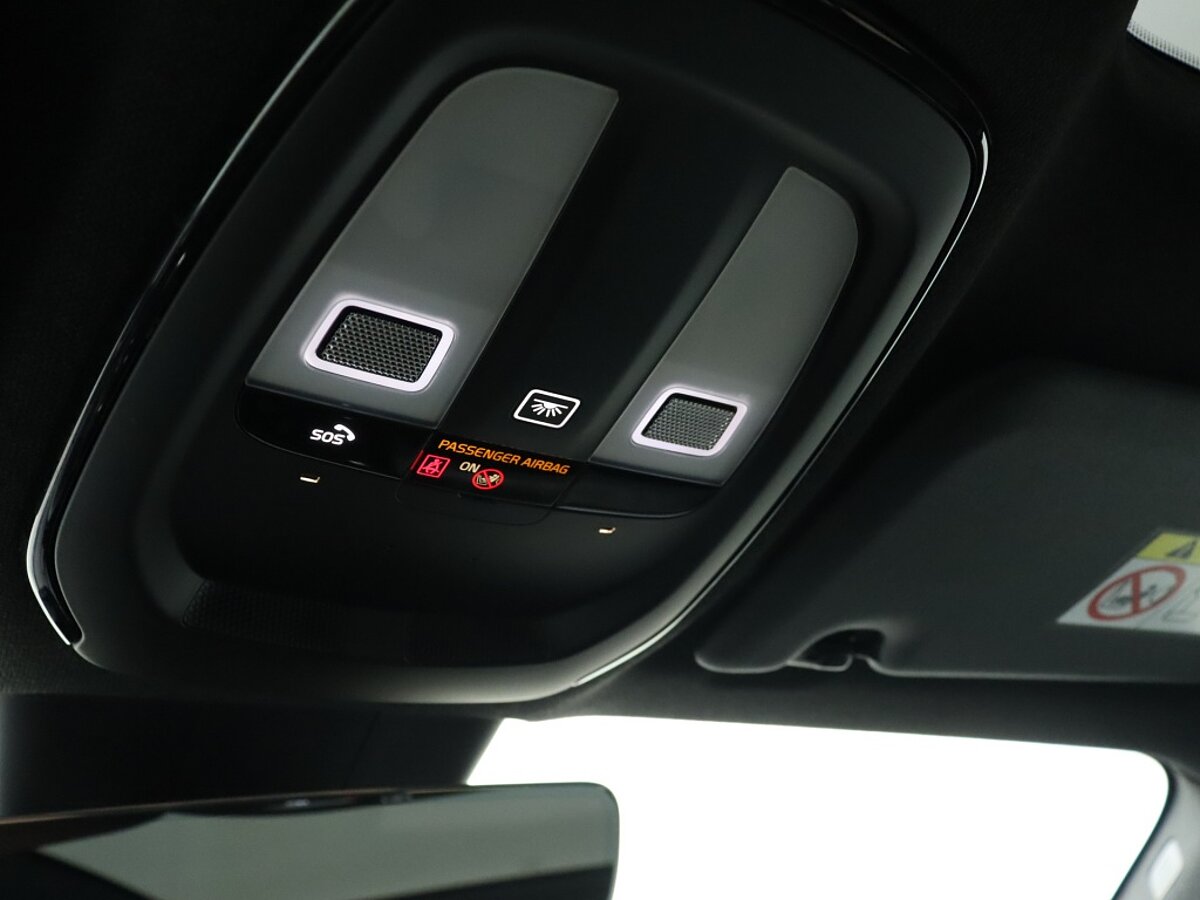 36079802 volvo c40 recharge ultimate 69 kwh 93de59