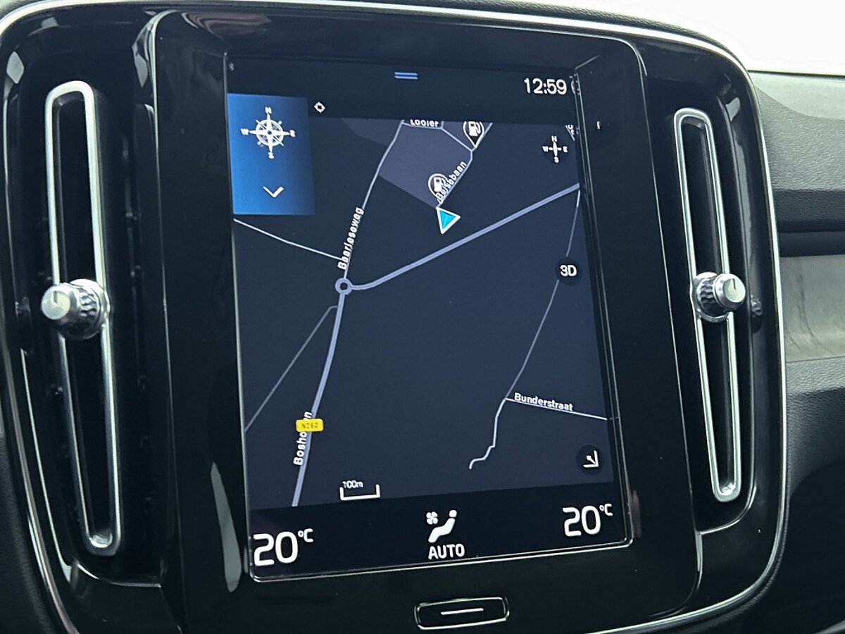45634460 volvo xc40 1 5 t4 recharge inscription 31