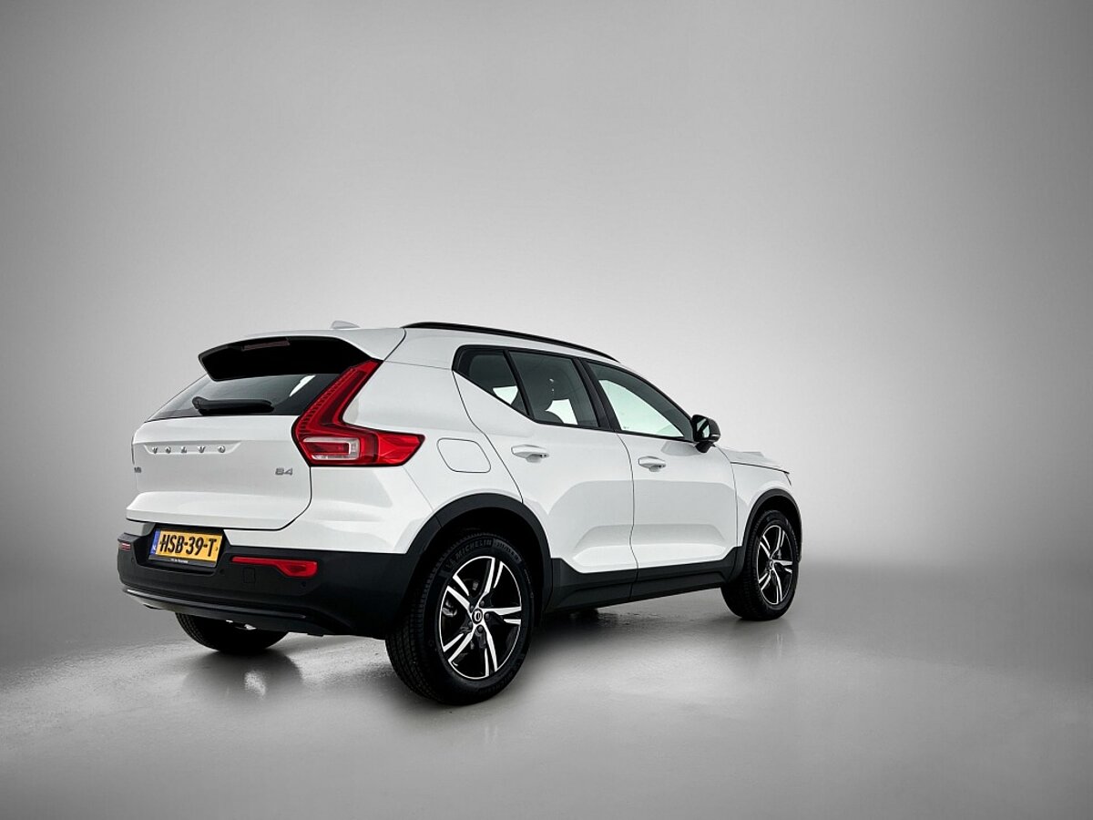 48723966 volvo xc40 2 0 b4 plus dark trekhaak blis harman kardon audio 3 01