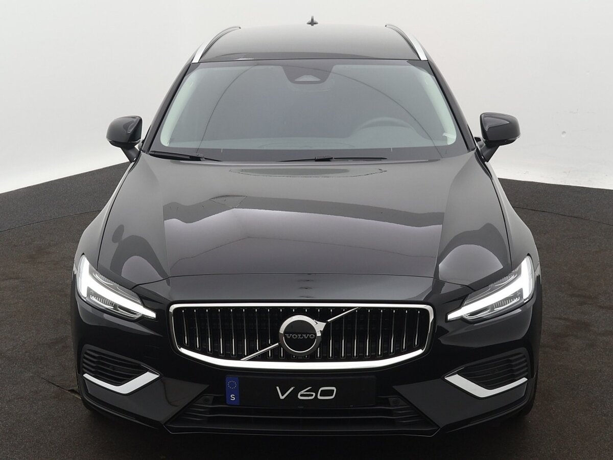 42166349 volvo v60 2 0 t6 essential edition driver assist leder climate 19 8 10