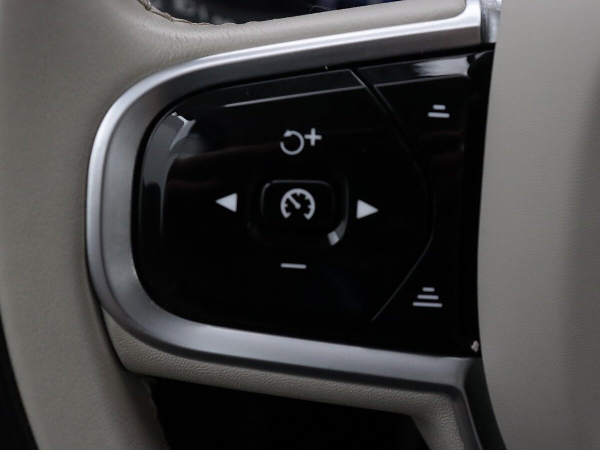 42349930 volvo xc90 2 0 t8 awd ultimate bright panorama dak stoelventilatie 22489a