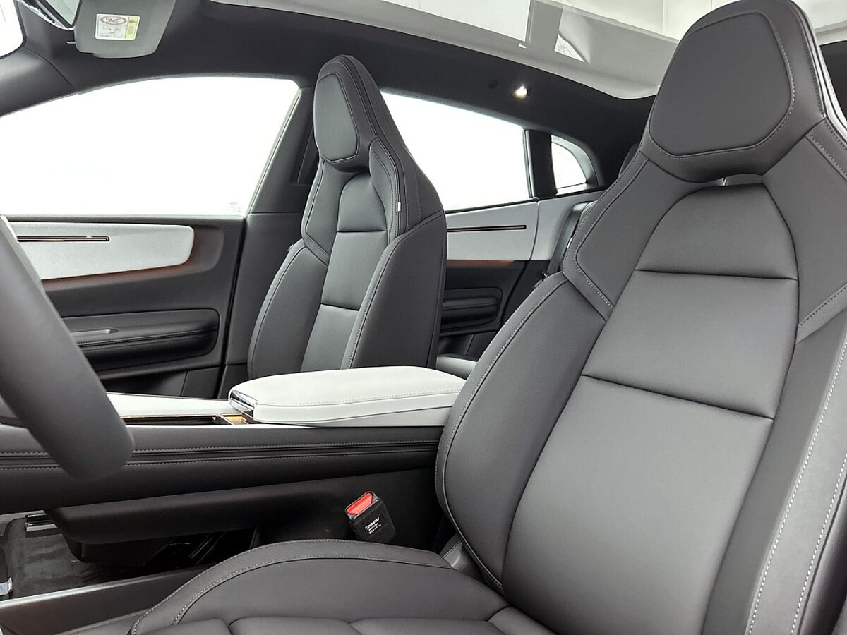 46686404 polestar 4 long range single motor 100kwh pilot plus 21 sportvelgen nieuw 18a2d4