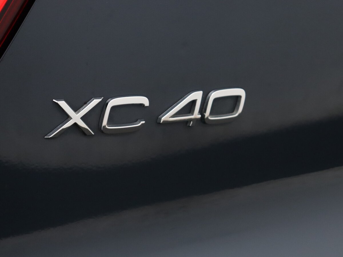 35636973 volvo xc40 1 5 t5 recharge inscription 35
