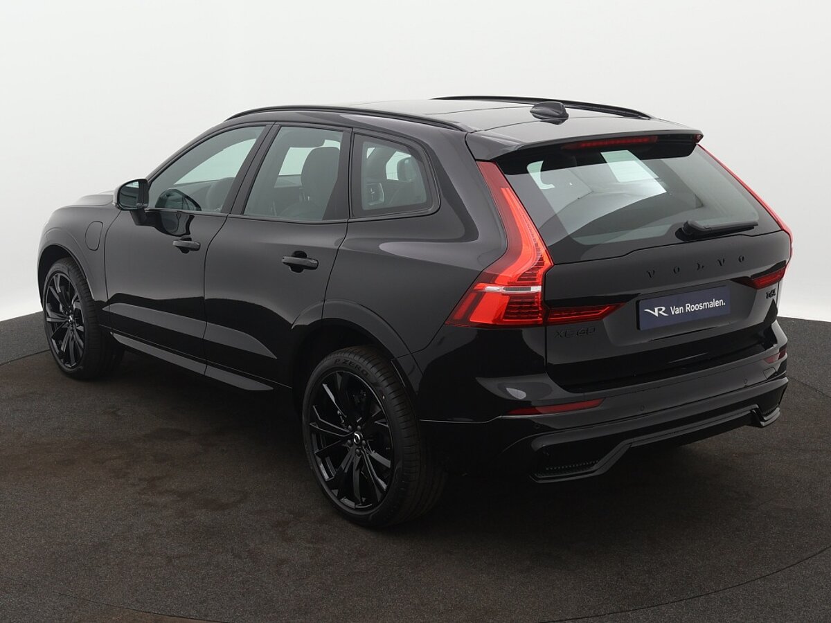 43375090 volvo xc60 2 0 t6 awd plus black edition 3 02