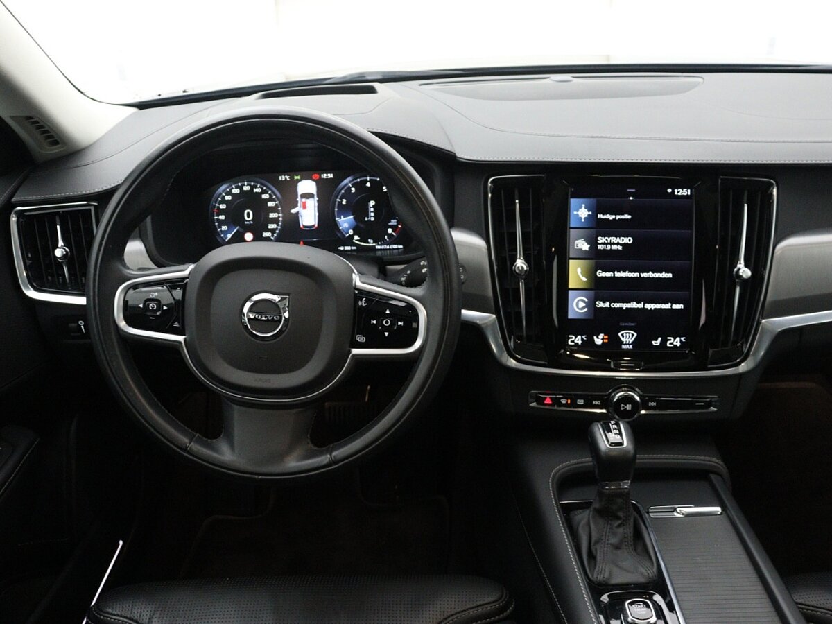 43599125 volvo v90 2 0 t4 business luxury 7 03