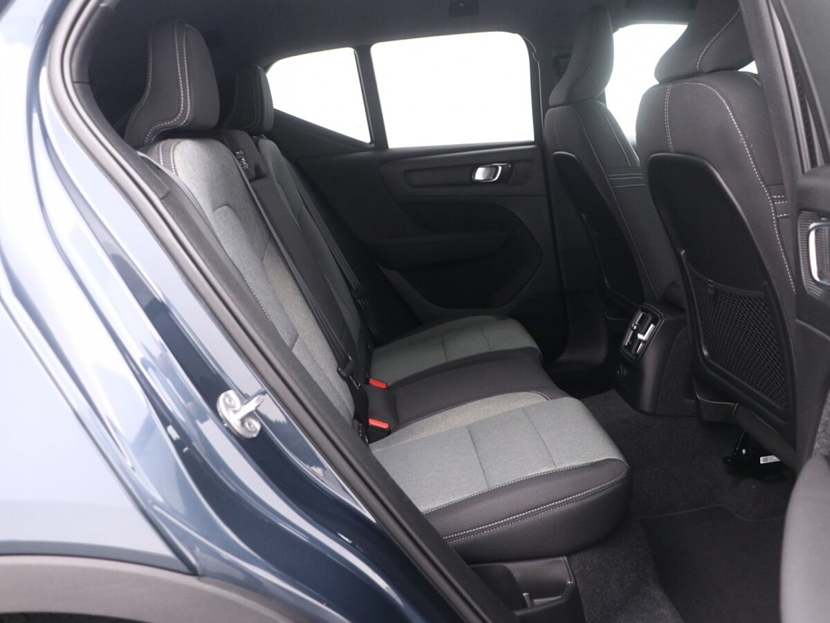 44244905 volvo xc40 1 5 t4 recharge inscription expression 67