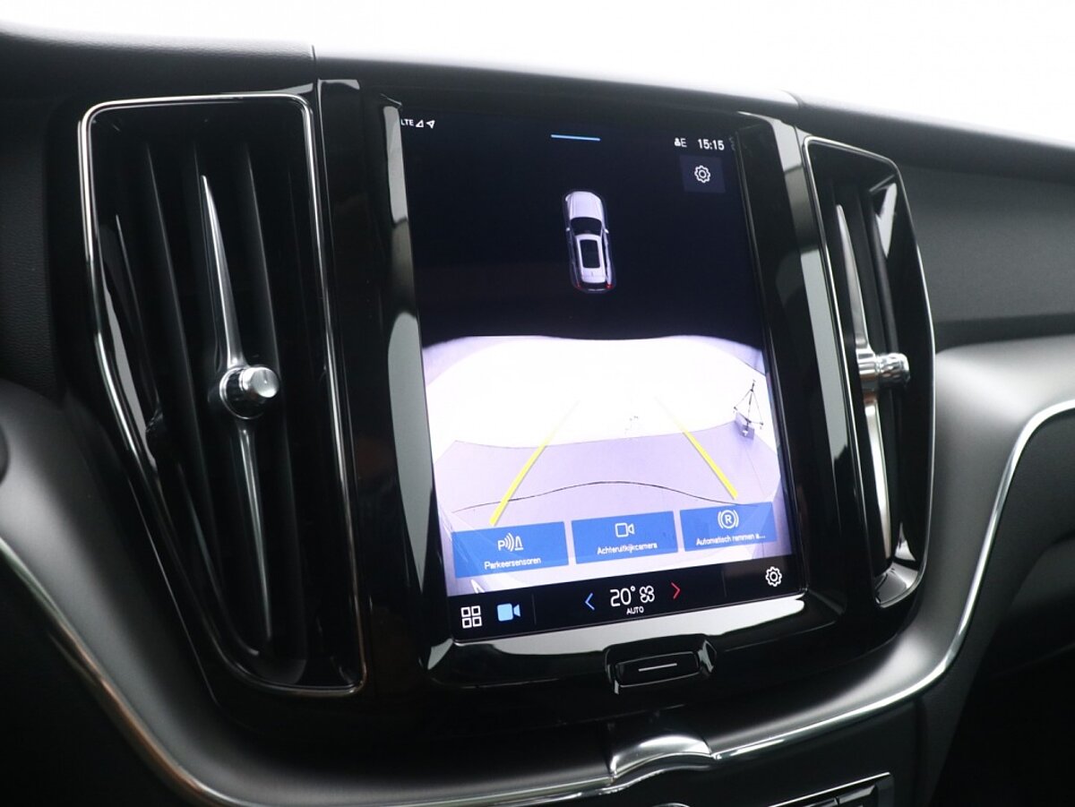 44246649 volvo xc60 2 0 t6 awd essential edition trekhaak panoramadak lage fis e2de31