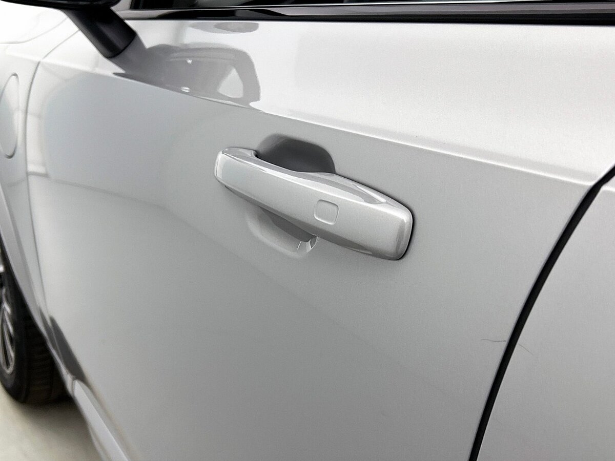 45880368 volvo xc90 2 0 t8 awd ultimate dark leder panorama dak blis 47