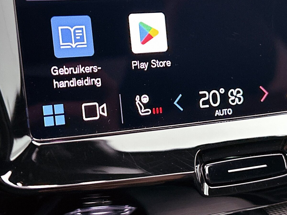 48340442 volvo xc60 2 0 t6 plug in hybrid awd ultimate dark luchtvering trekhaak 8 02