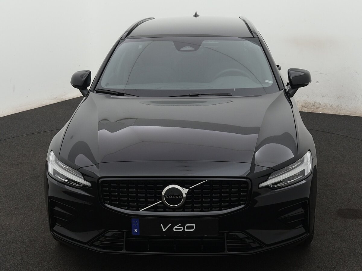 43755346 volvo v60 2 0 b4 plus dark 8 01