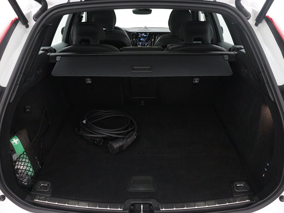 45353278 volvo xc60 2 0 t6 awd ultimate dark 60