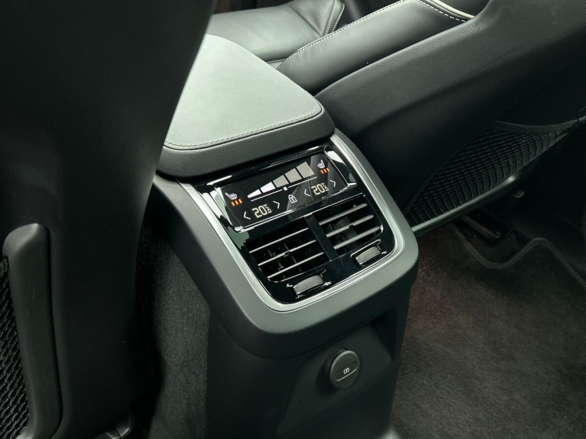 47460255 volvo xc90 2 0 t8 awd ultra dark luchtvering 22 inch lm velgen trekha 17