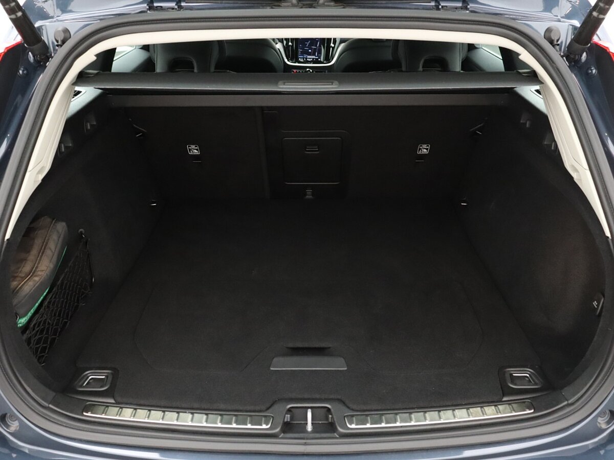 35636695 volvo v60 2 0 b4 plus bright e5b891