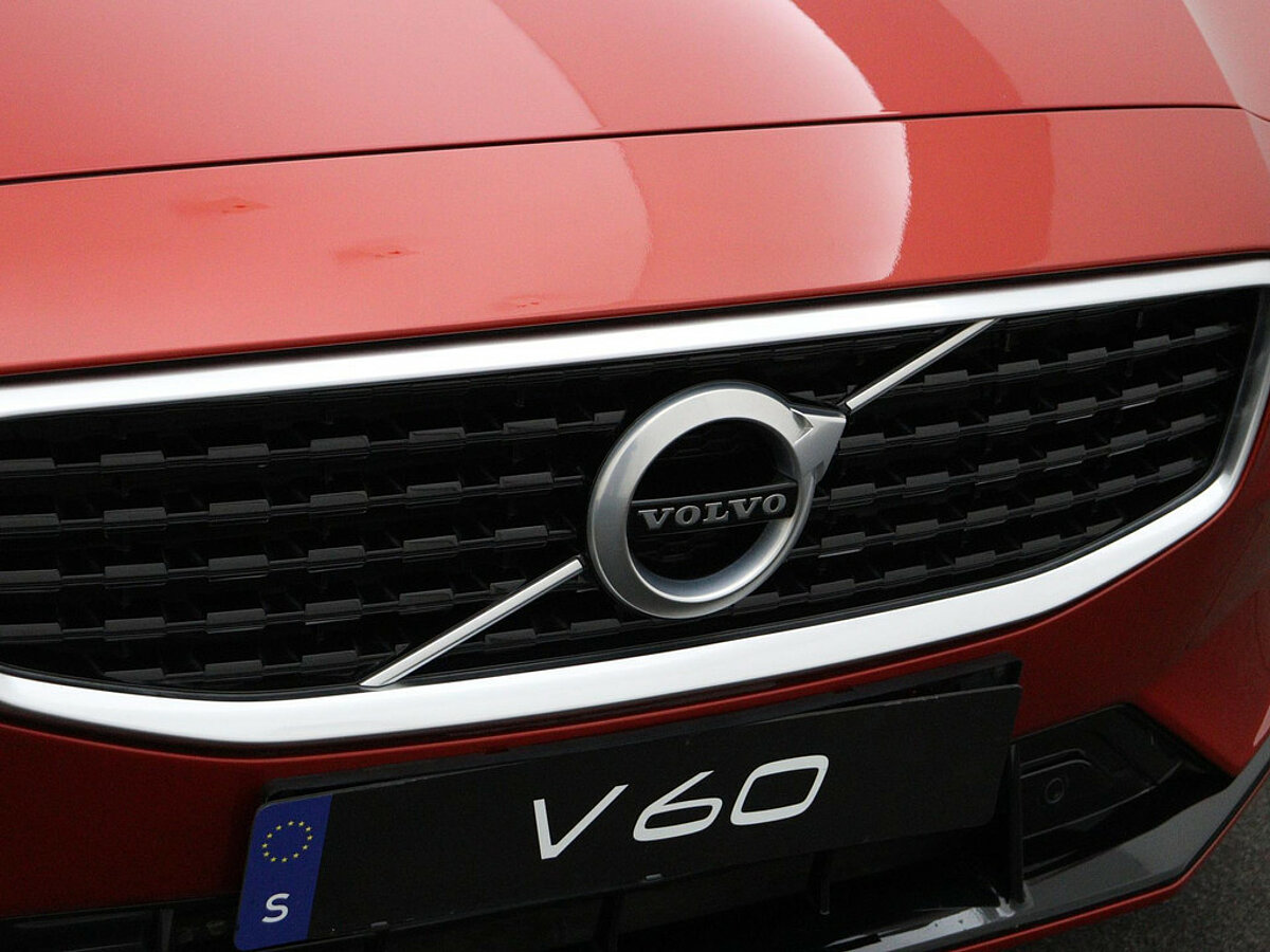 34202853 volvo v60 2 0 t5 r design 53