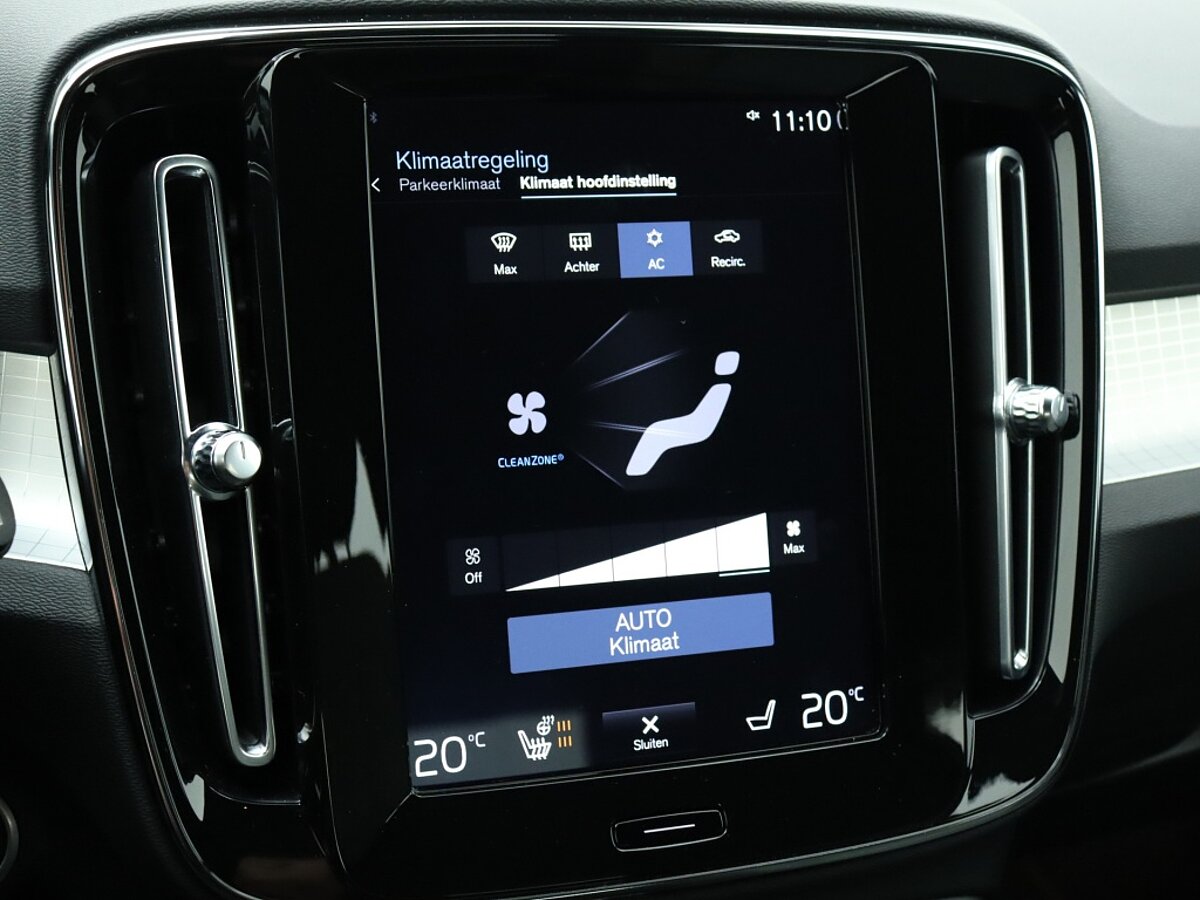 35603828 volvo xc40 1 5 t4 recharge r design expression 70