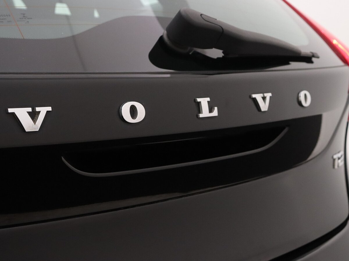 35701724 volvo v40 1 5 t2 polar 69