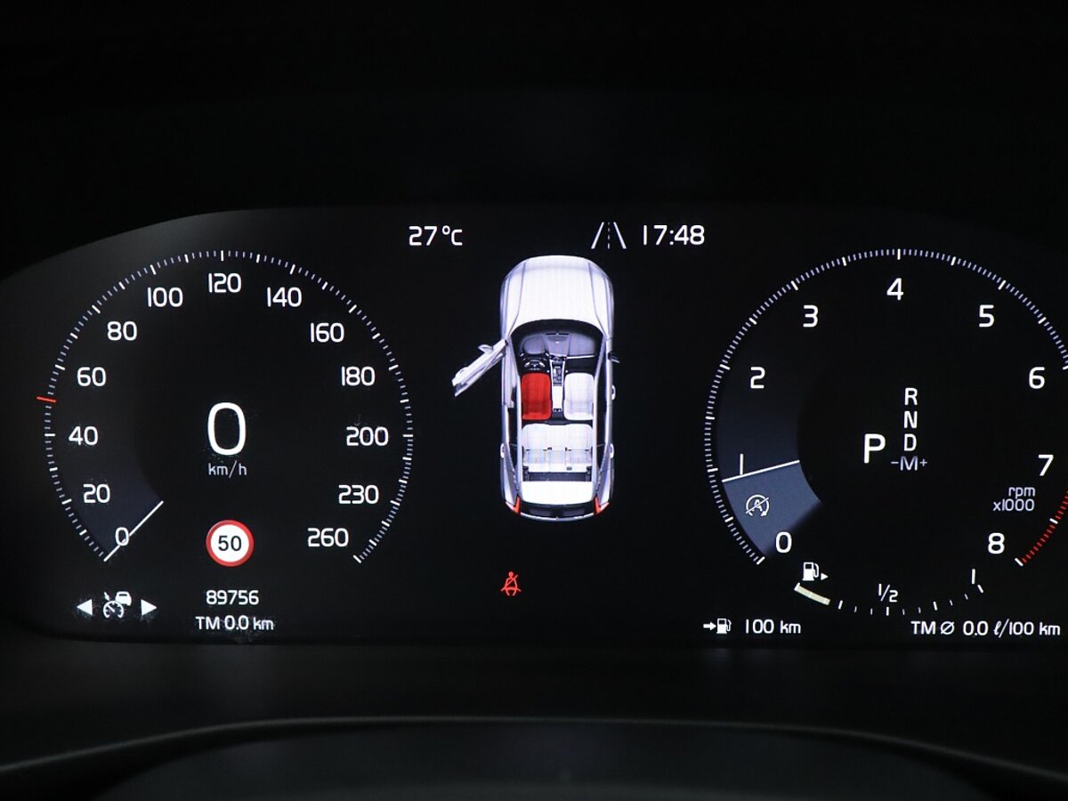 35925083 volvo xc40 2 0 t4 awd 3c843d