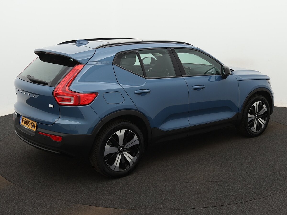 36079819 volvo xc40 1 5 t5 recharge ultimate bright 36