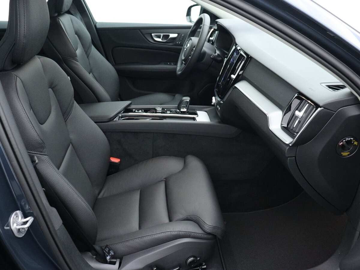 40173625 volvo v60 v60 b4 plus dark harman kardon audio nieuw uit voorraad 6d6644