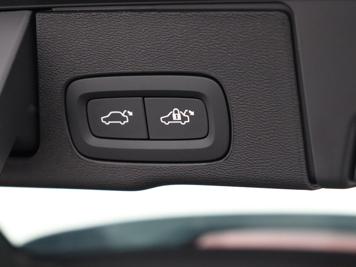 41464877 volvo xc60 2 0 t6 awd ultimate bright ce7c10