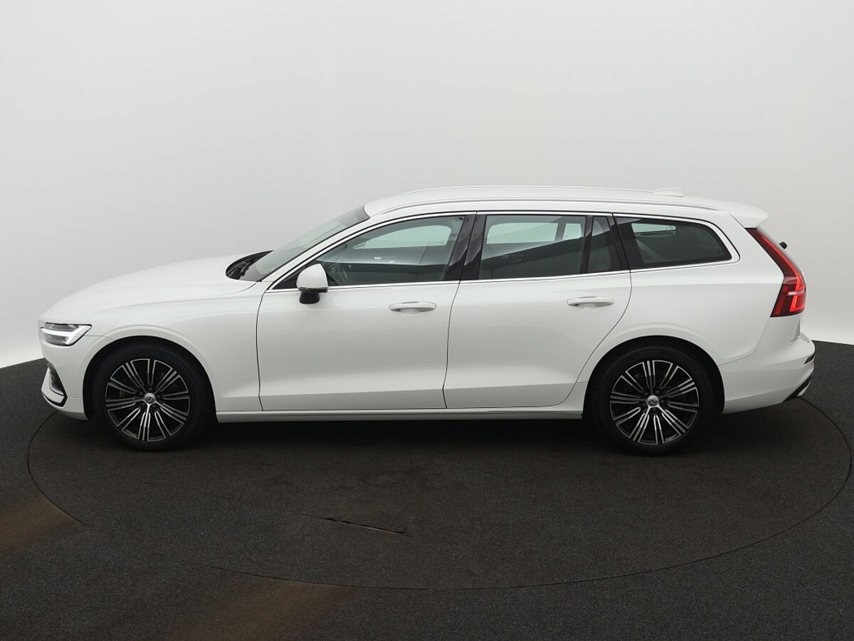 41603219 volvo v60 2 0 b3 inscription head up camera adaptive cruise 2 01