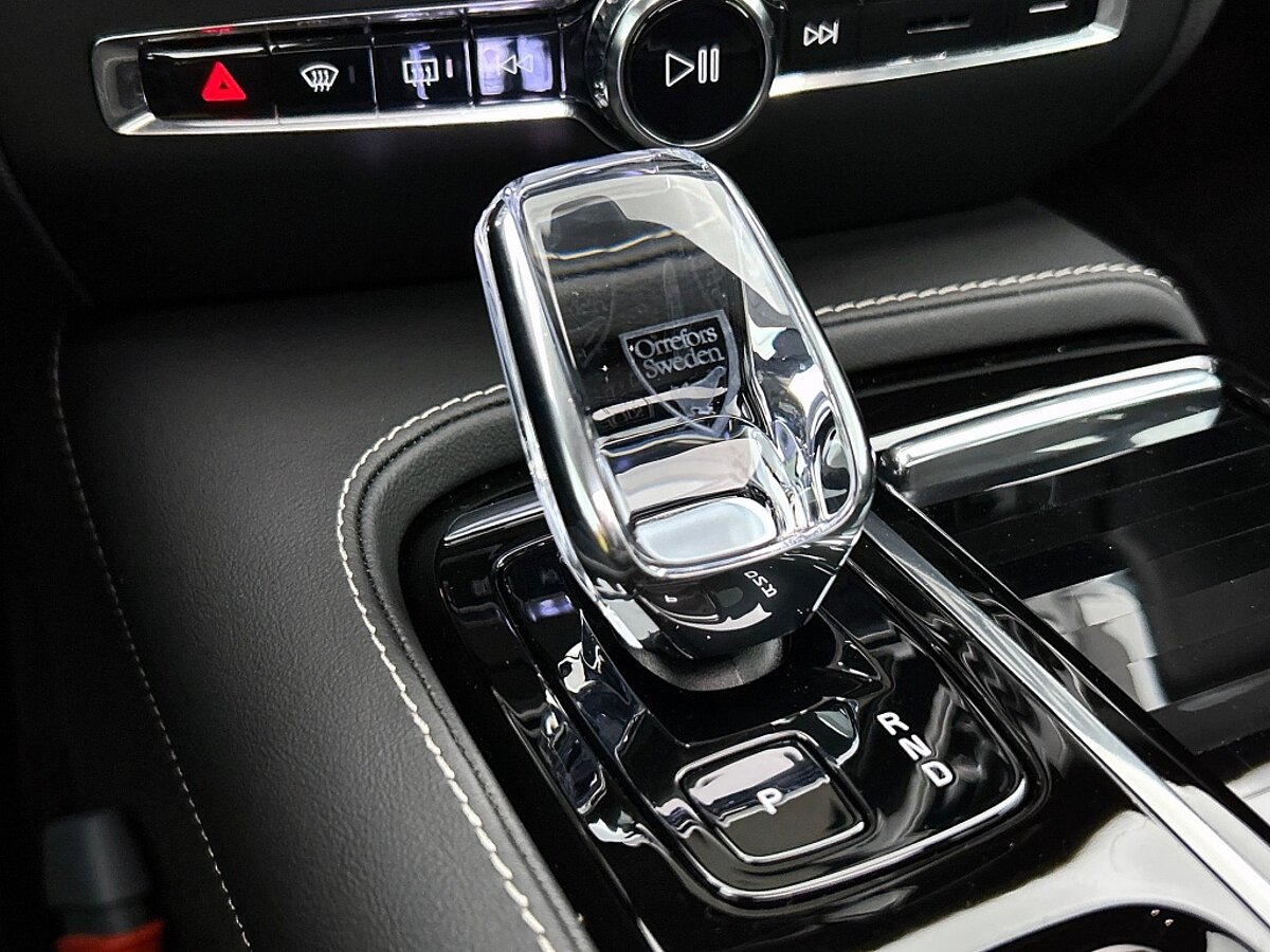 47895954 volvo v60 2 0 t6 black edition panorama dak 360 trekhaak sportled 85