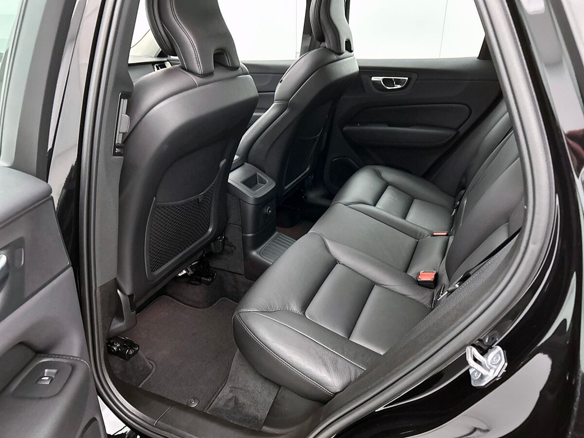 48687691 volvo xc60 2 0 t6 inscription pano 20 inch long range leder dash 82