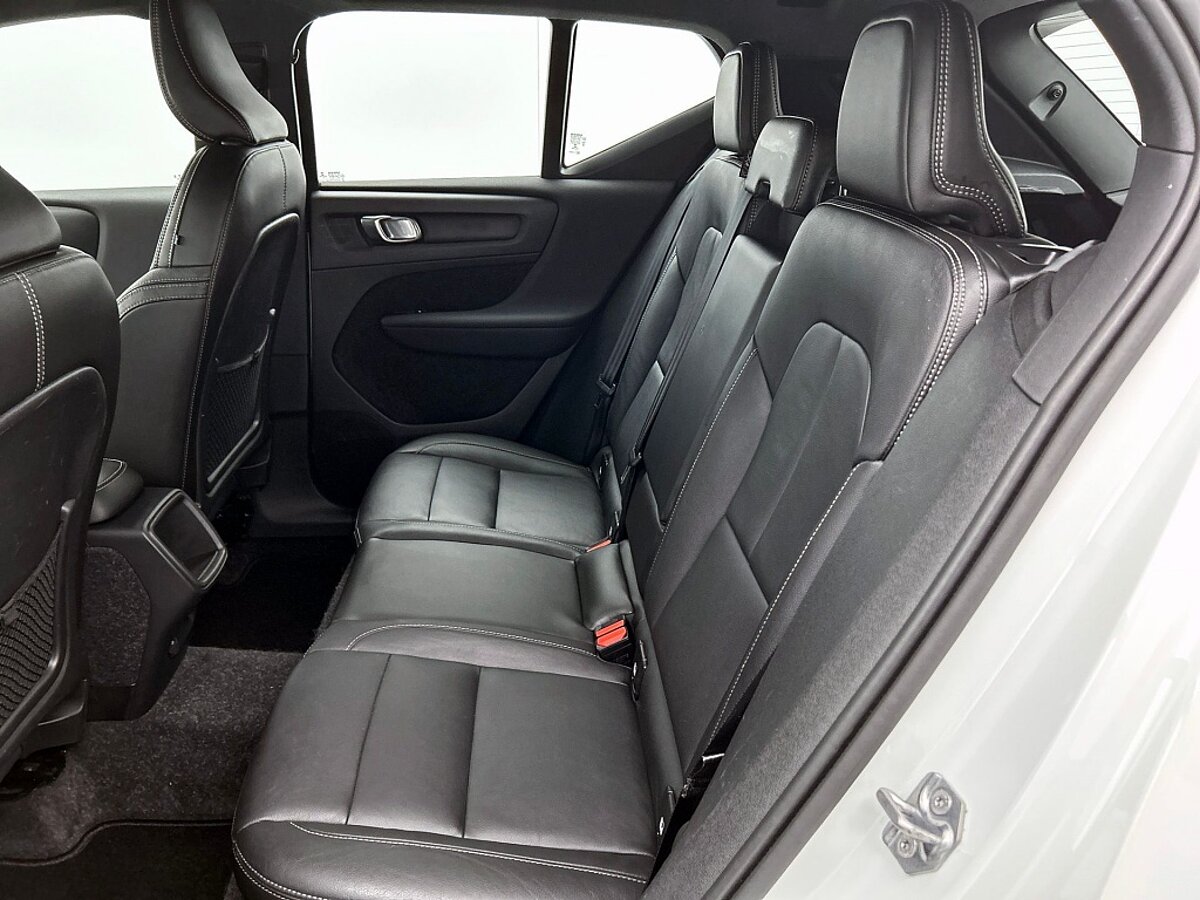 46879363 volvo xc40 t3 geartronic r design adaptive cruise trekhaak climate 25633f