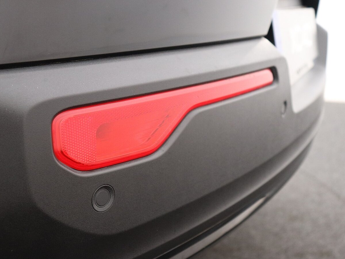 43837479 volvo xc40 recharge p8 awd r design 8f60ab