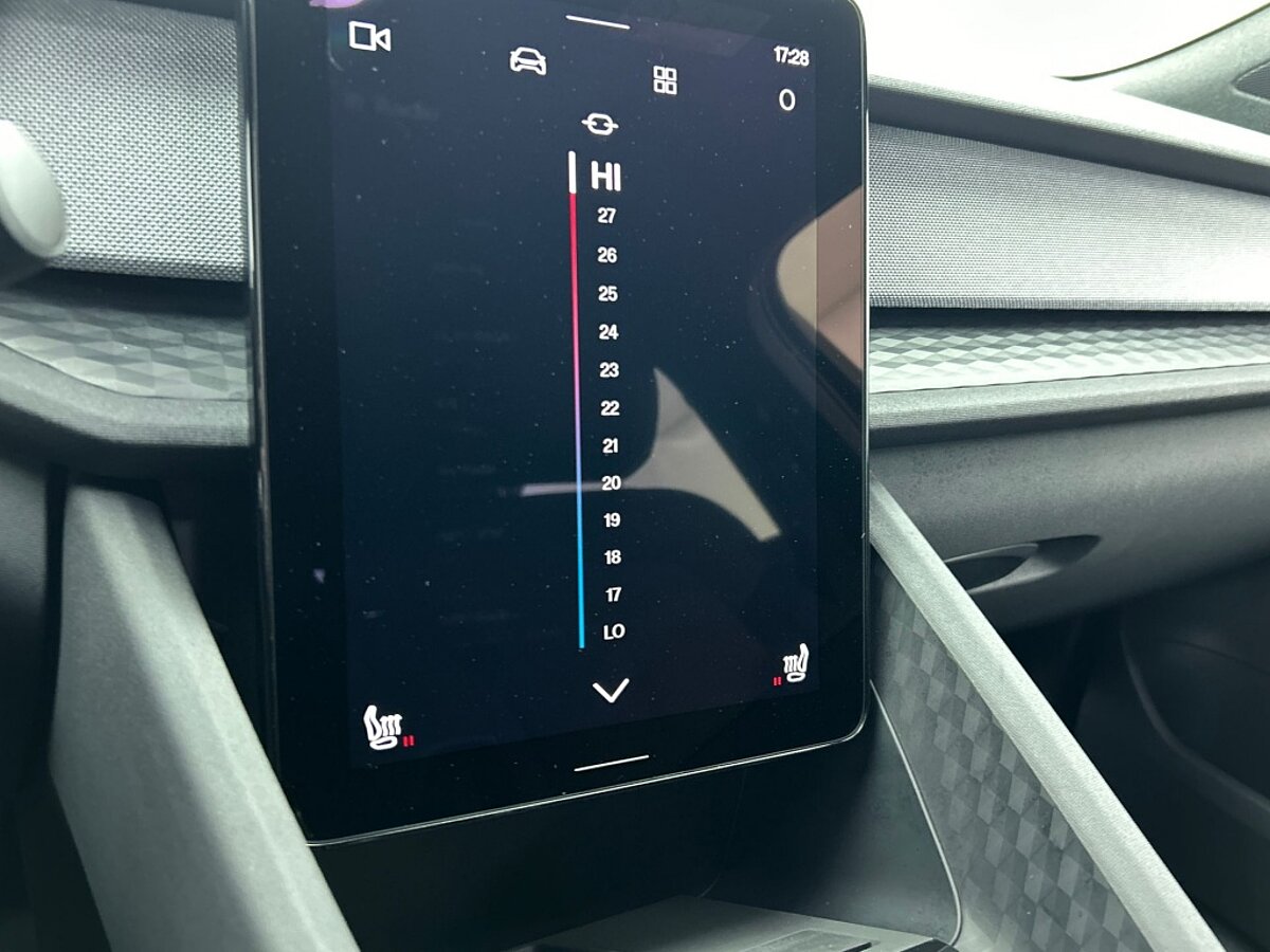 49559837 polestar 2 lrsm 82kwh pilot trekhaak 63