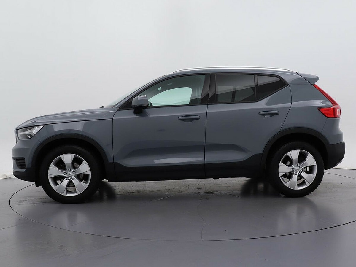 34450922 volvo xc40 1 5 t3 automaat momentum pro 24 mnd garantie donker glas 9 02