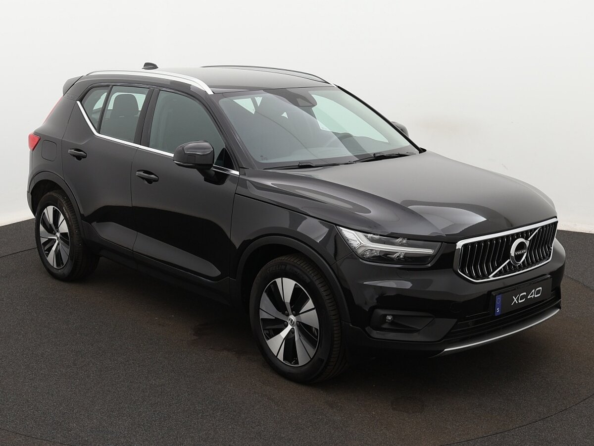 35125842 volvo xc40 1 5 t4 recharge inscription 8 03