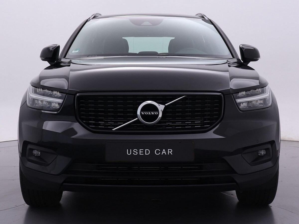 34459906 volvo xc40 1 5 t5 recharge r design 2 06