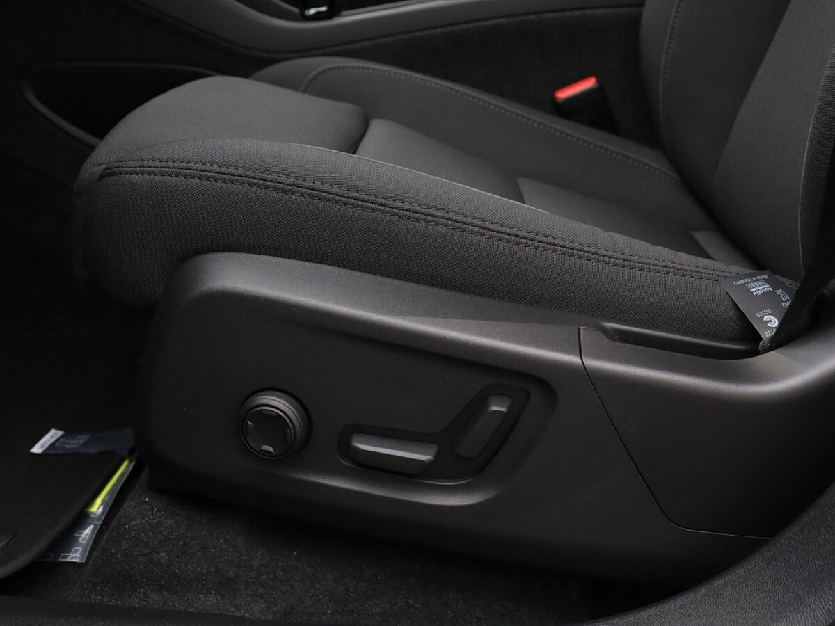 37925119 volvo c40 extended ultimate 82 kwh trekhaak harman kardon memory sto 08f2e8