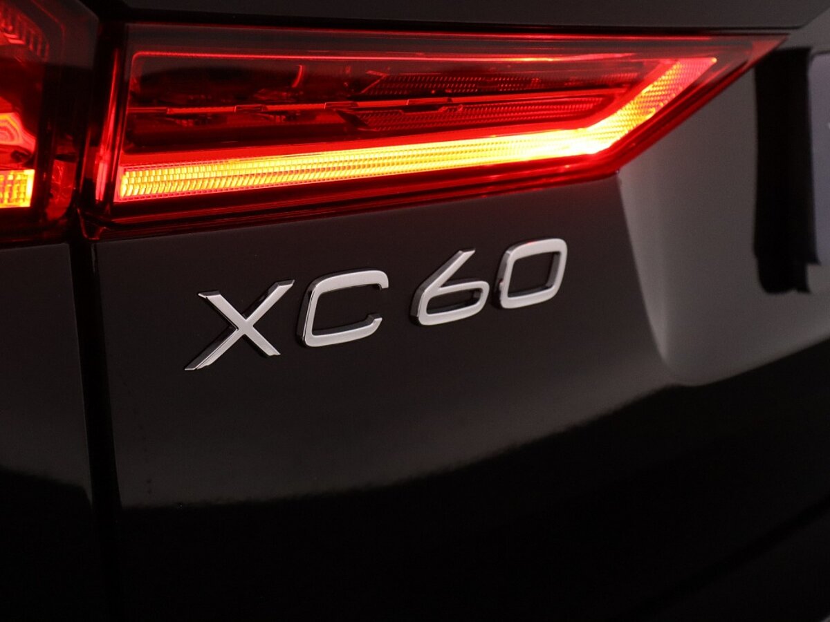 44998435 volvo xc60 t6 awd plus dark harman kardon 21 velgen 72