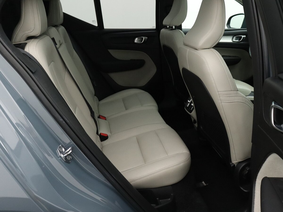 34949421 volvo xc40 1 5 t3 momentum pro panoramadak lederen interieur 12
