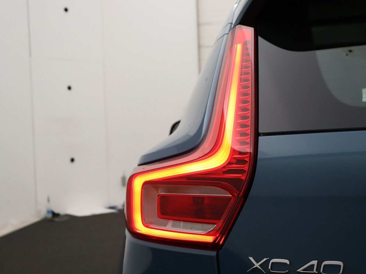35531406 volvo xc40 1 5 t5 recharge ultimate dark da116b