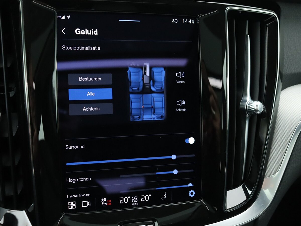 35874774 volvo v60 2 0 b4 plus bright pano dak standkachel trekhaak 360 cam f6f59e