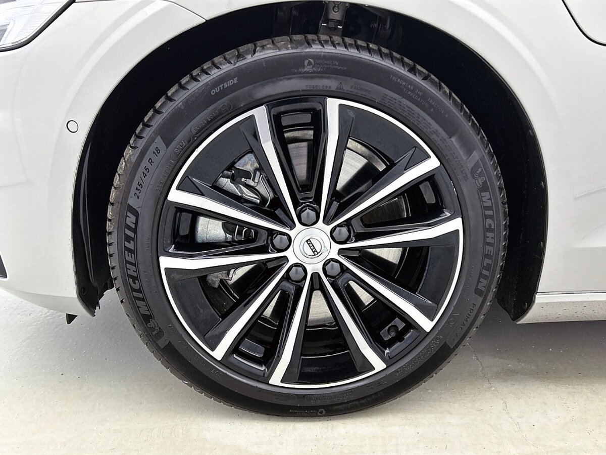 47269153 volvo v60 2 0 t6 plus dark trekhaak sport leder 360 blis pilot 46